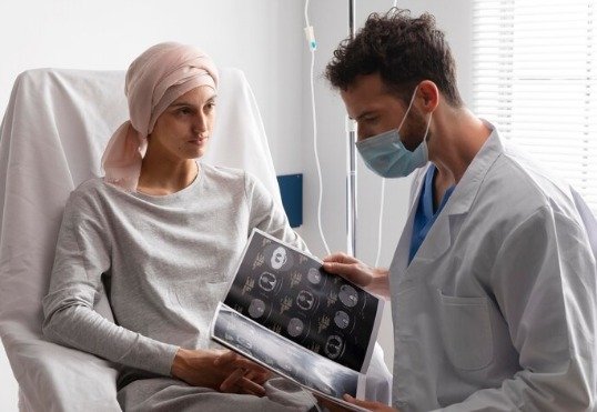 Best Oncologist in Vaishali