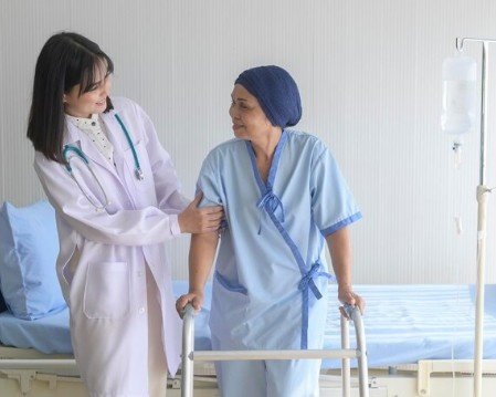 Best Cancer Specialist in Vaishali